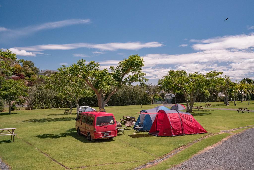 Russell Top 10 Holiday Park Exterior photo